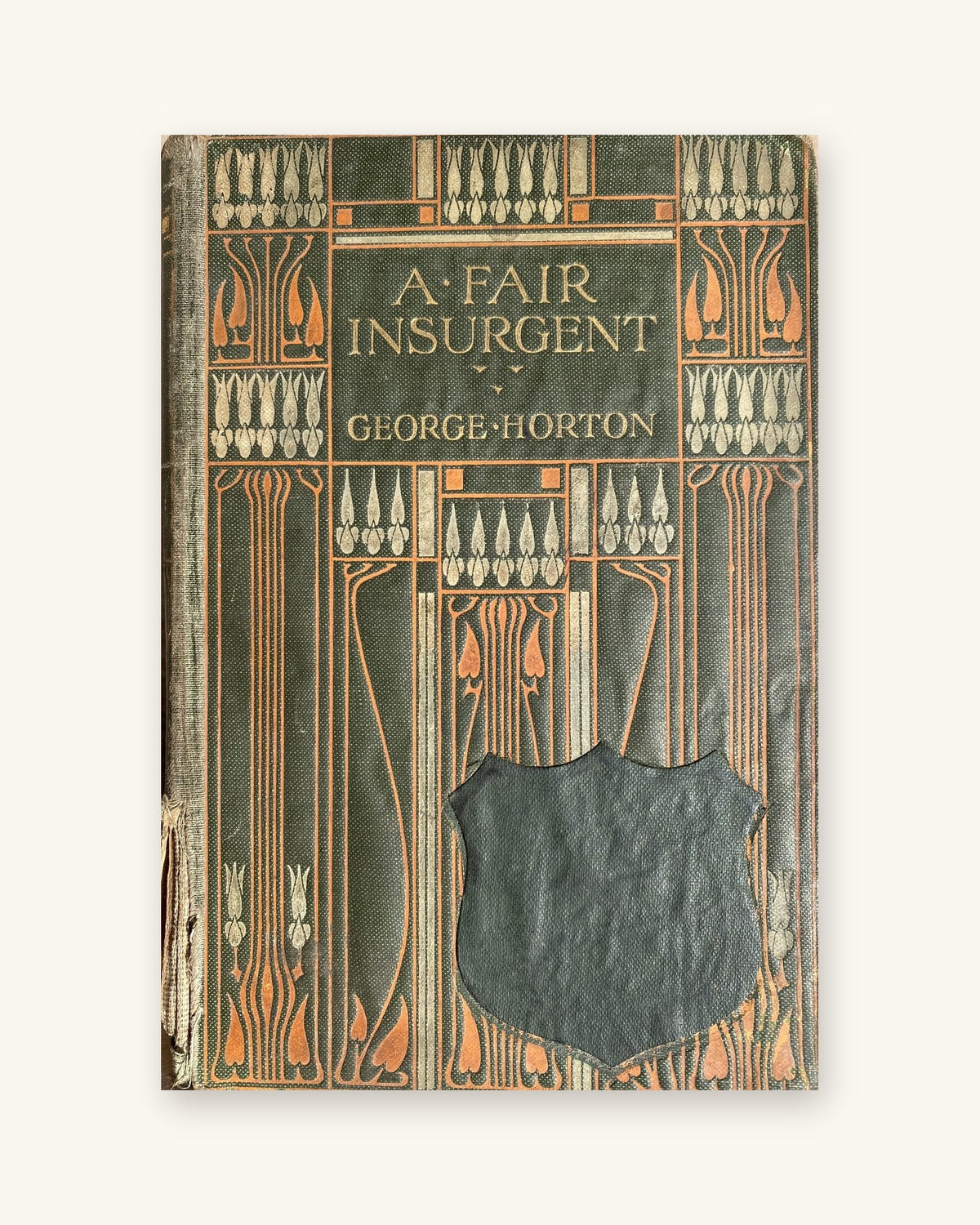 1906: Прыгожая паўстанка, Джордж Хортан