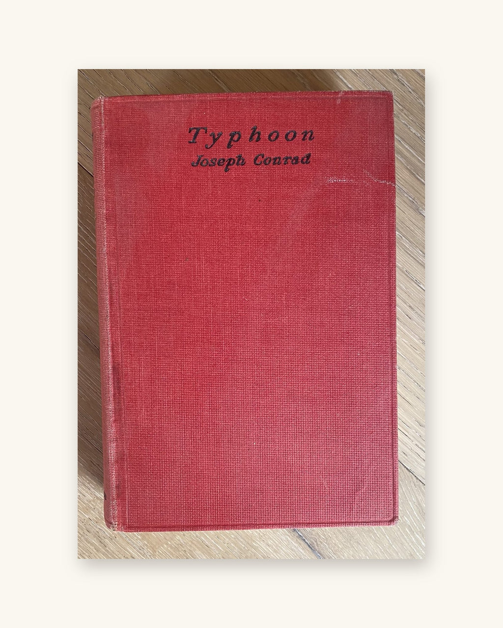 1929: «Тайфун» і іншыя апавяданні, Джозеф Конрад