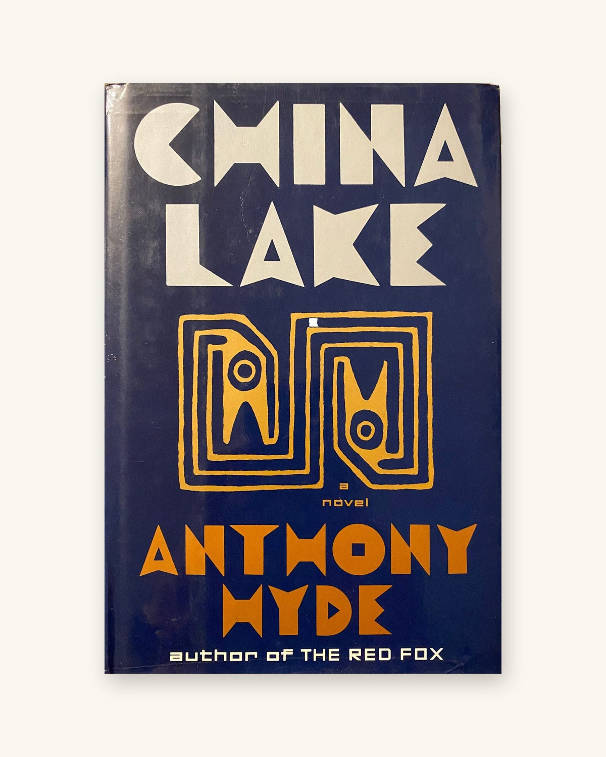 Першае выданне 1992 года: «China Lake», аўтар Энтані Хайд
