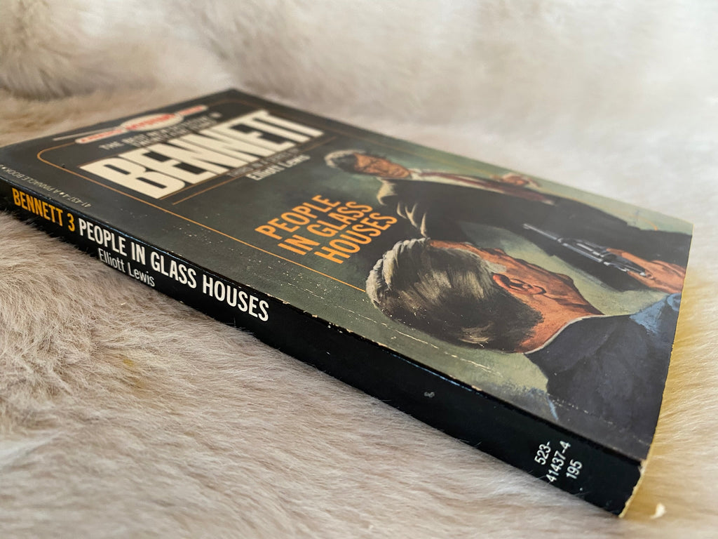 1981 Second Printing - Bennet #3: People in Glass Houses, by Elliott Lewis