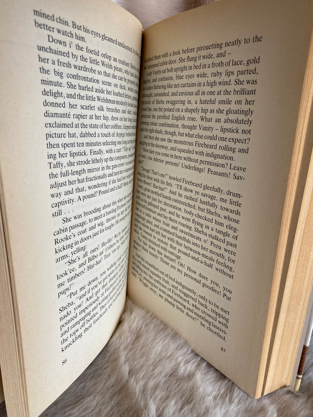 1983: The Pyrates, by George MacDonald Fraser