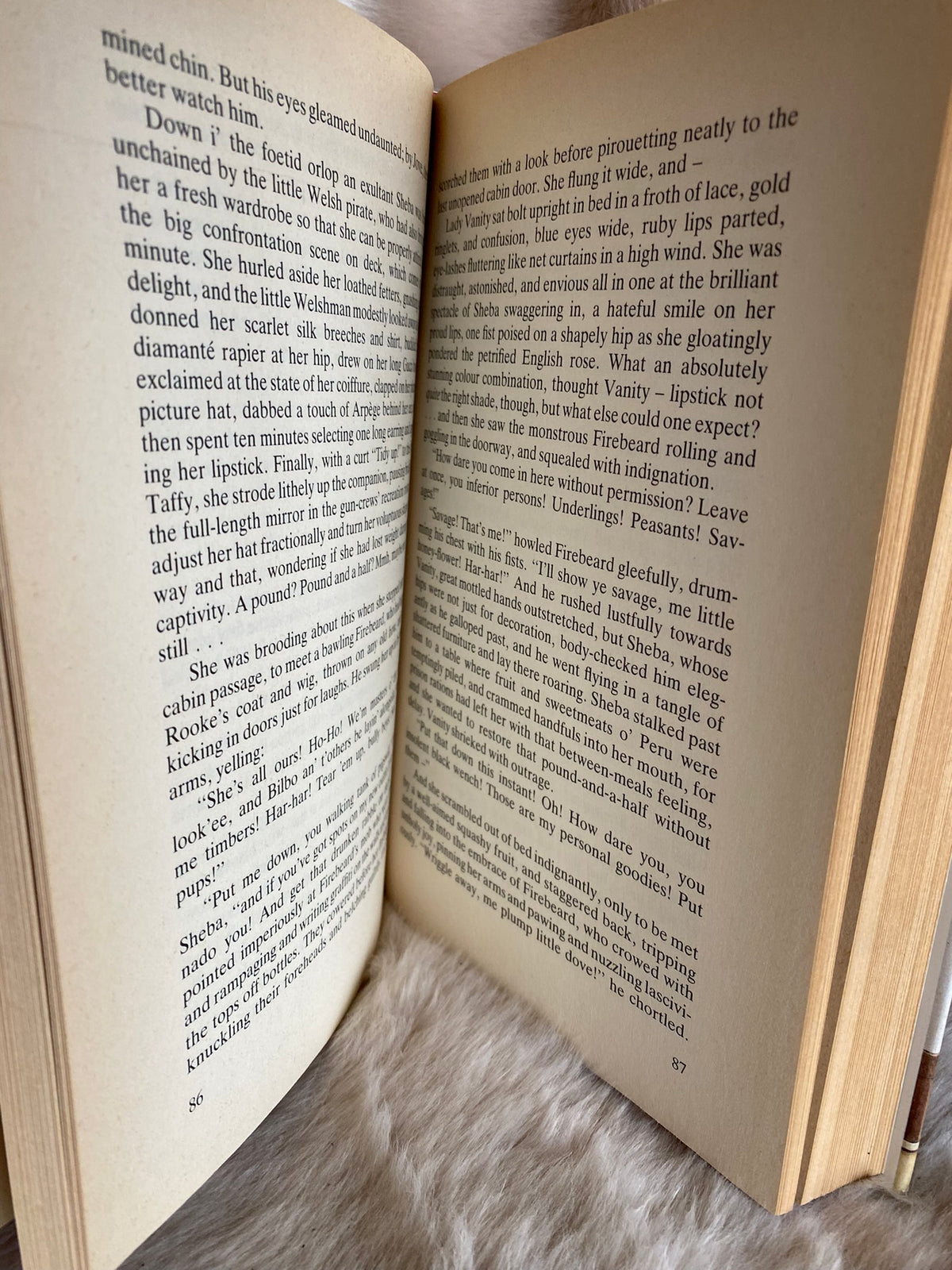 1983: The Pyrates, by George MacDonald Fraser