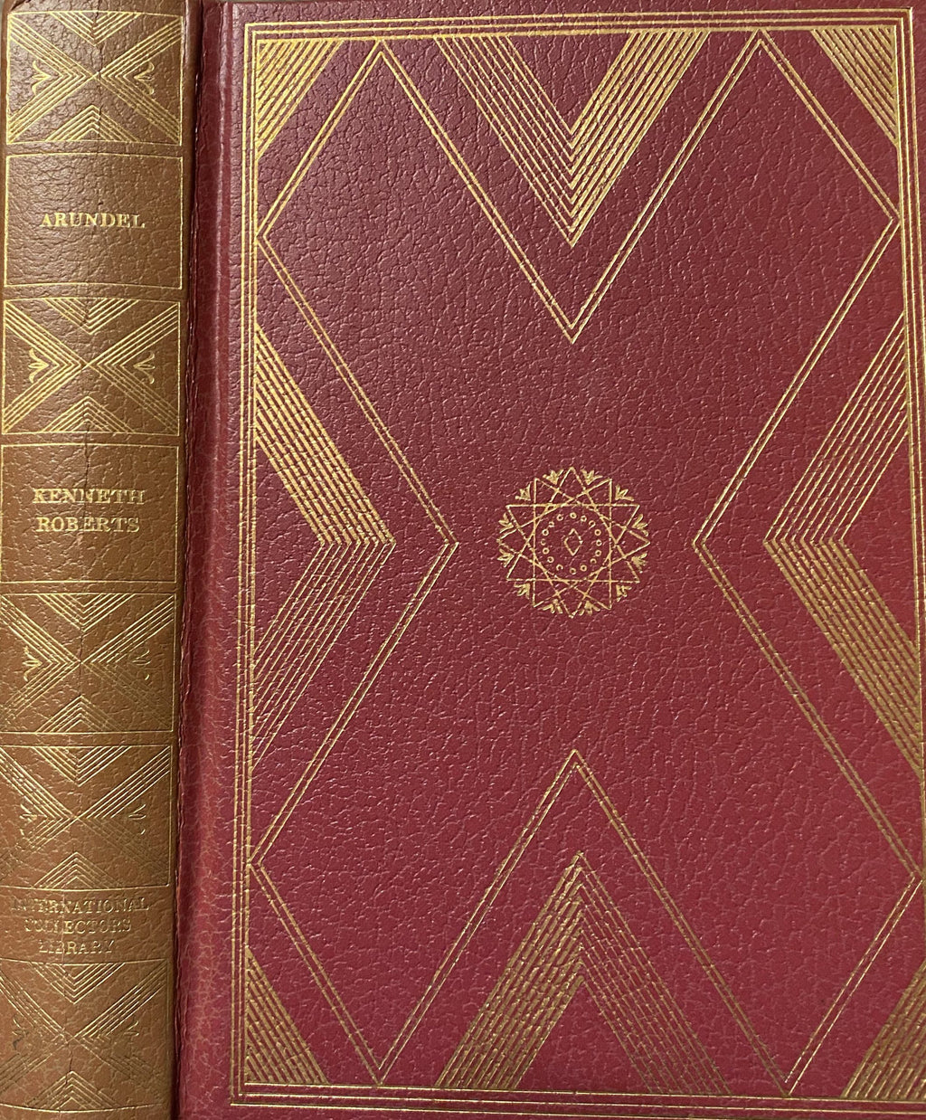1969: Arundel, by Kenneth Roberts, International Collectors Library