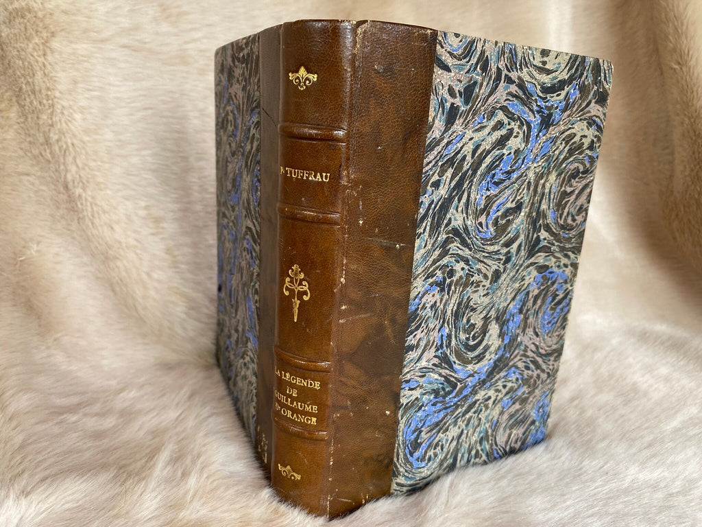 1920: La Legende de Guillaume D'Orange, by P. Tuffrau, published by L'Edition D'Art