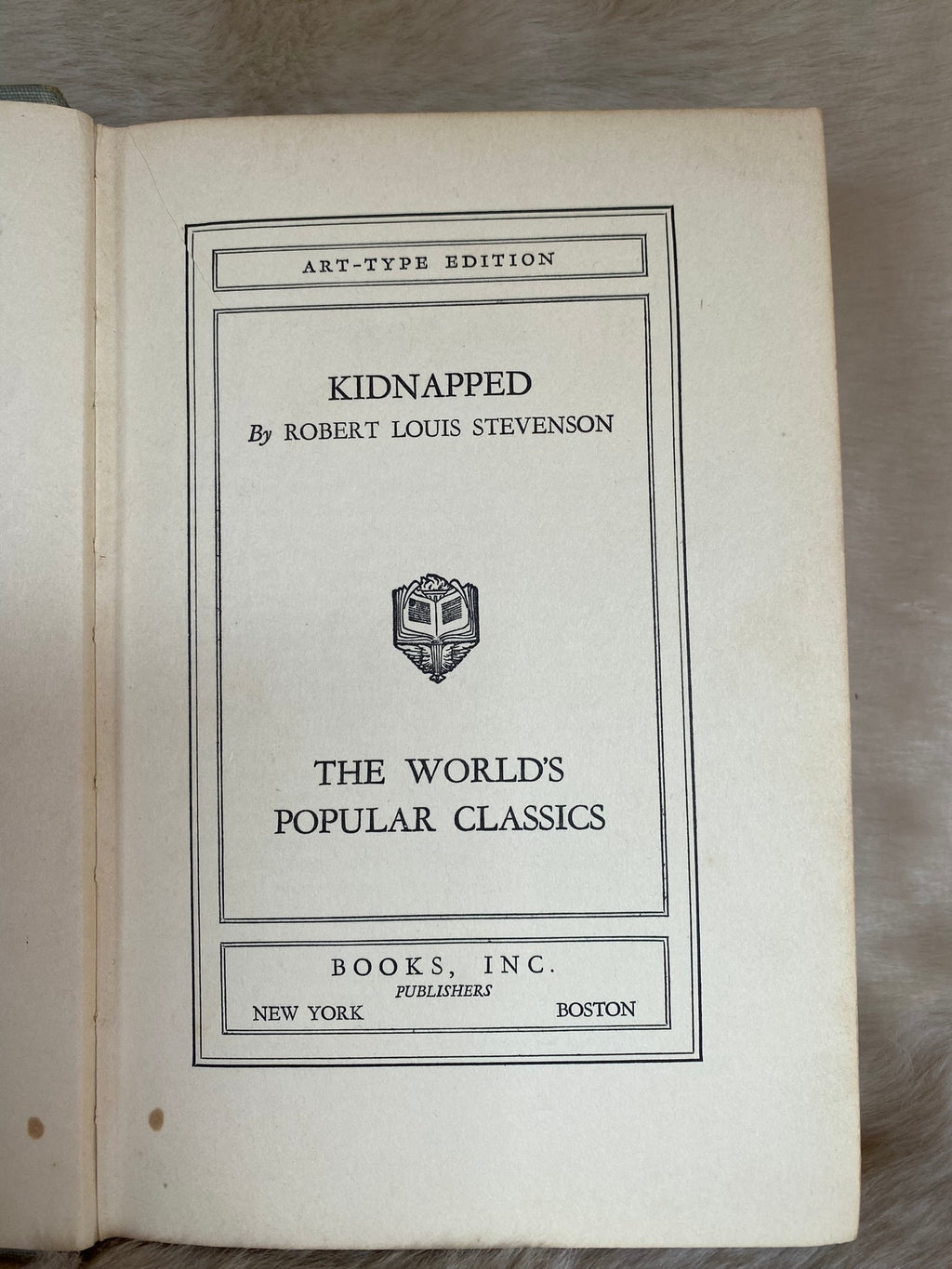 c. 1940s: Kidnapped, by Robert Louis Stevenson, Art-Type Edition