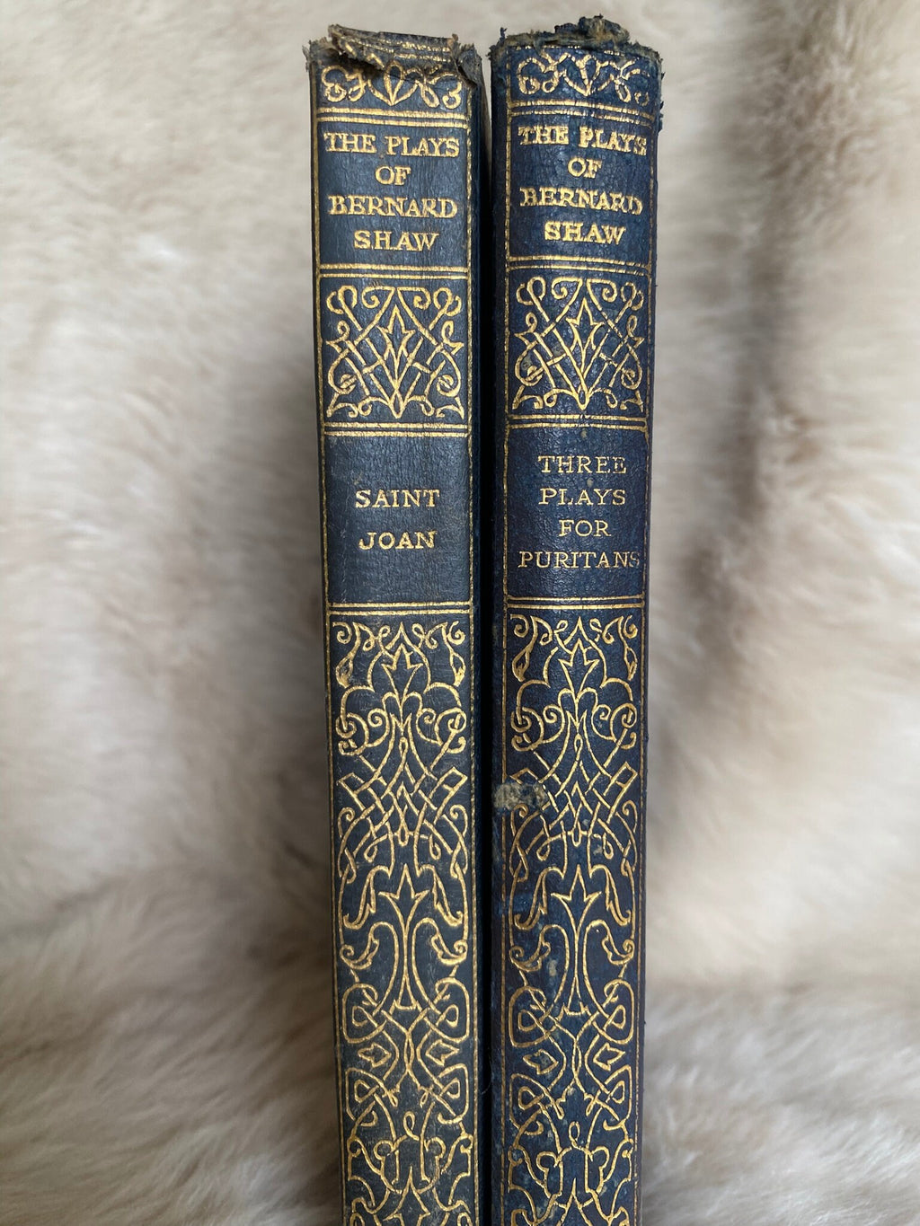 1927-29 2 volumes: Three Plays for Puritans, and Saint Joan, by George Bernard Shaw, part of Plays by Bernard Shaw serie